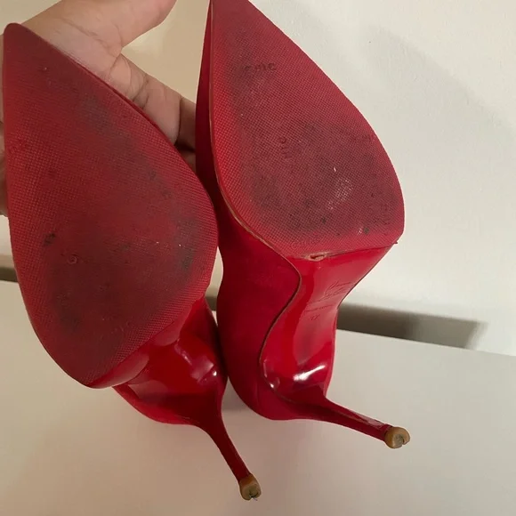 Christian Louboutin suede Red Pointed Toe Heels - Picture 8 of 8